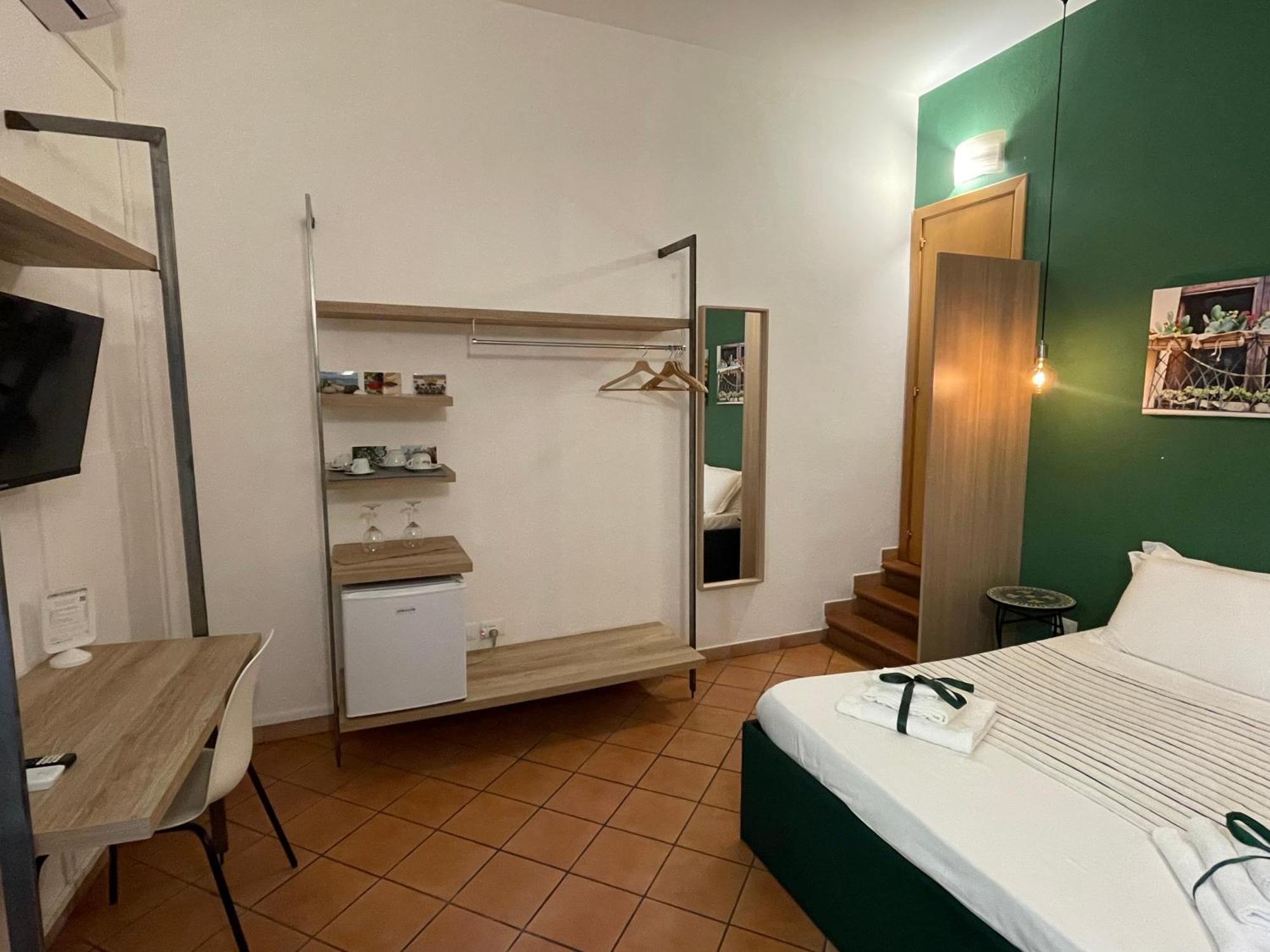 San Barnaba 3*